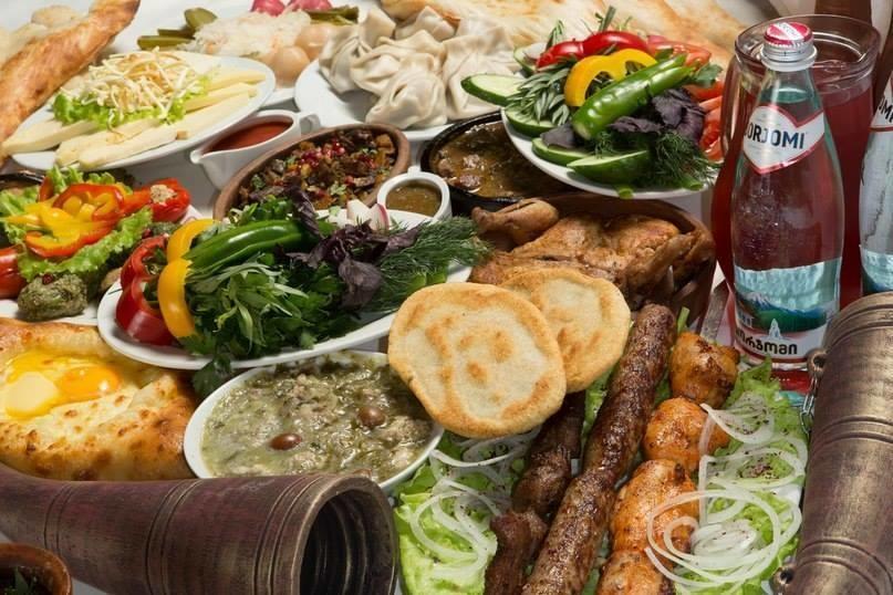 קזבגי Nino Khetaguri Guest House מראה חיצוני תמונה